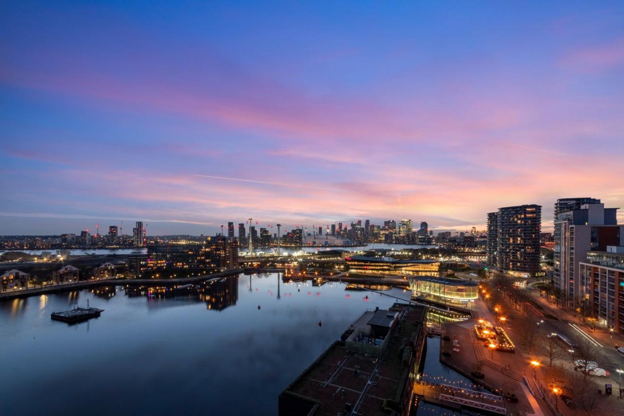 Excel 3 Bedroom Apartment Near City Airport And O2 Arena لندن المظهر الخارجي الصورة